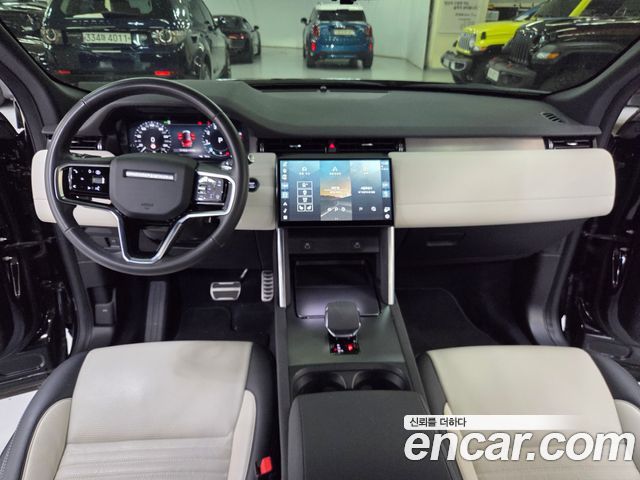 Land Rover Discovery Sport (II) P250 Dynamic SE 2024 — фото 7