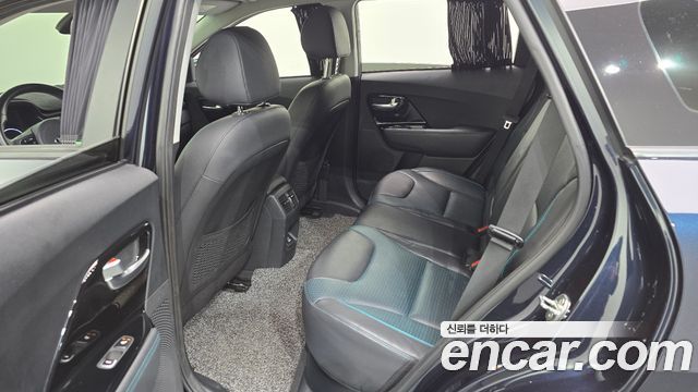 Kia Niro EV Noblesse 2021 — фото 11