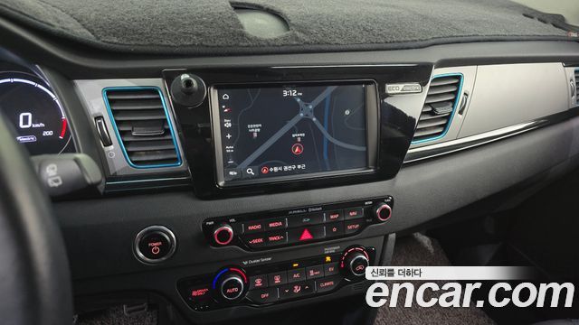 Kia Niro EV Noblesse 2021 — фото 12