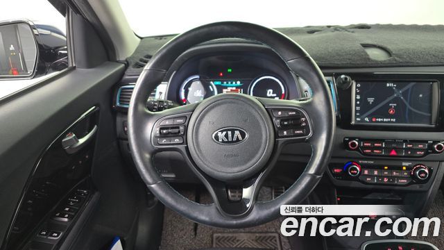 Kia Niro EV Noblesse 2021 — фото 13