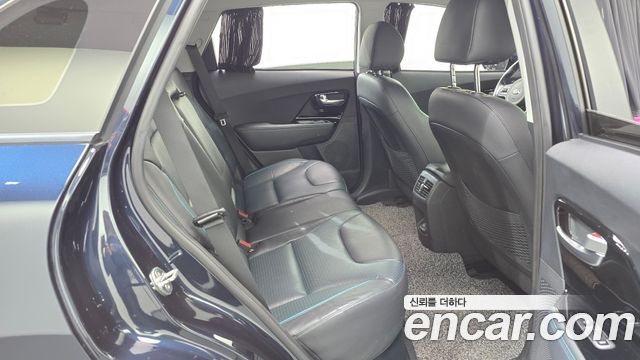 Kia Niro EV Noblesse 2021 — фото 19