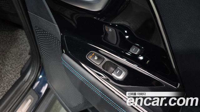 Kia Niro EV Noblesse 2021 — фото 29