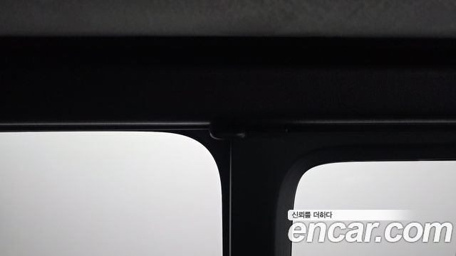 Hyundai Staria HEV 1.6 Lounge 7-Seater Inspiration 2025 — фото 33
