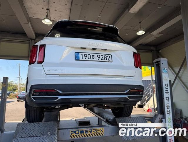 Kia Sorento (IV) Gasoline 2.5T 2WD Prestige 2023 — фото 2