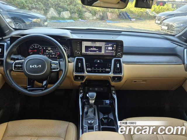 Kia Sorento (IV) Gasoline 2.5T 2WD Prestige 2023 — фото 5