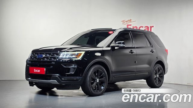 Ford Explorer 2.3 Limited 4WD 5th