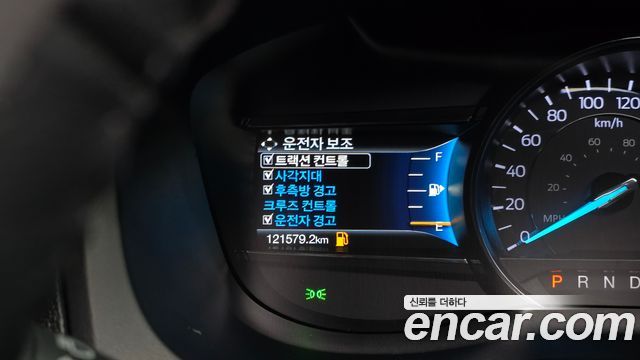 Ford Explorer 2.3 Limited 4WD 5th 2018 — фото 15