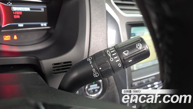 Ford Explorer 2.3 Limited 4WD 5th 2018 — фото 20