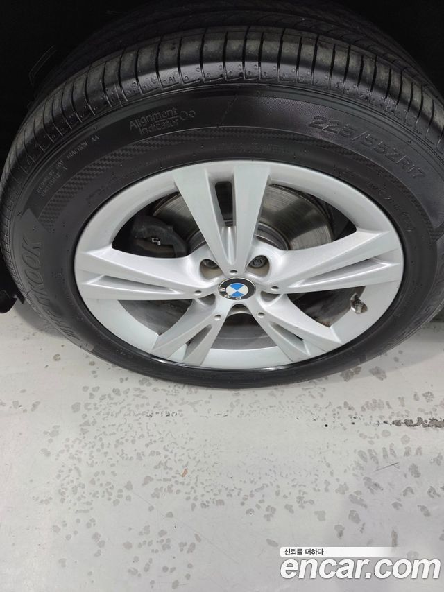 BMW X1 (F48) xDrive 18d 2016 — фото 4