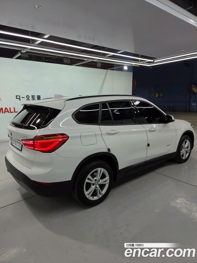 BMW X1 (F48) xDrive 18d 2016 — фото 7