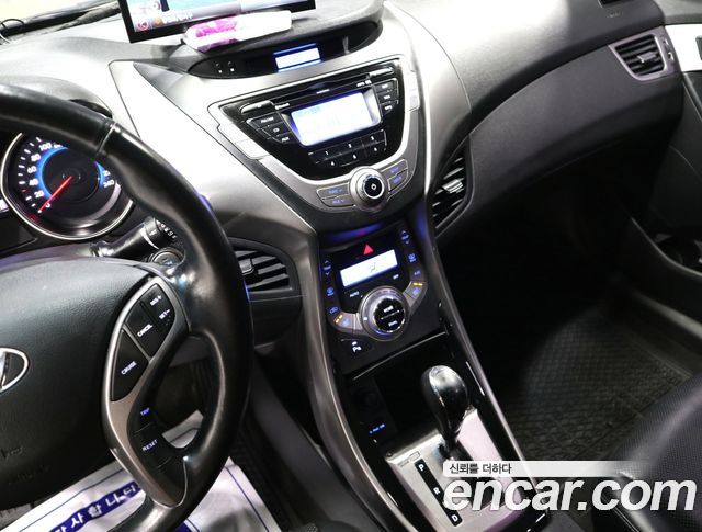 Hyundai Avante (MD) M16 GDI Modern 2013 — фото 15