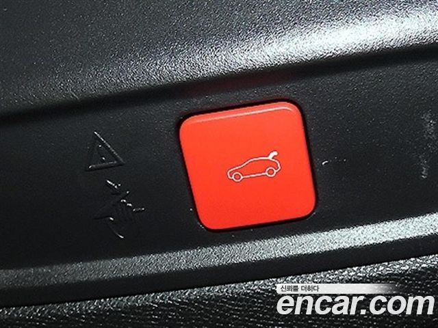 Peugeot 408 1.2 Pure Tech GT 2023 — фото 23