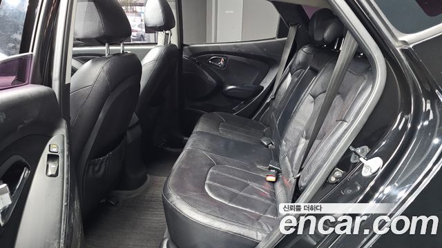 Hyundai Tucson ix Diesel 2WD LX20 Smart-Pack 2013 — фото 12
