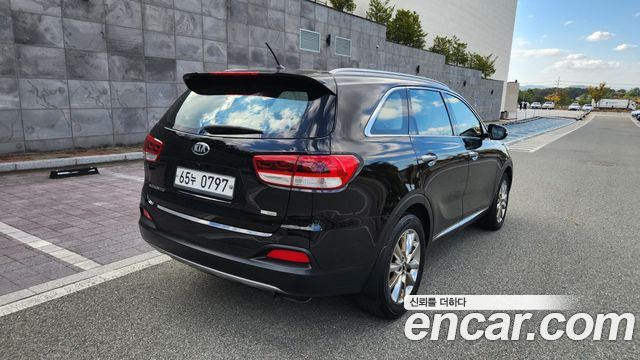 Kia Sorento Diesel 2.0 2WD Noblesse 2016 — фото 5