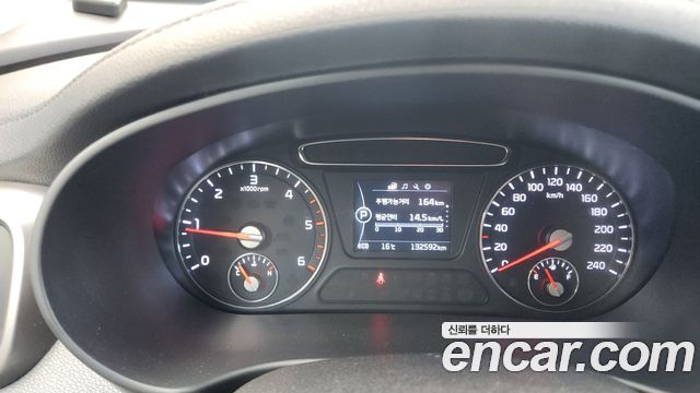 Kia Sorento Diesel 2.0 2WD Noblesse 2016 — фото 9