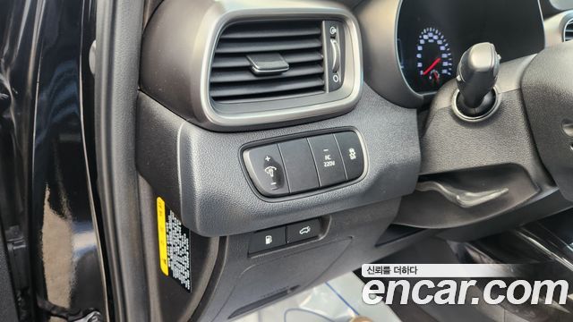 Kia Sorento Diesel 2.0 2WD Noblesse 2016 — фото 19