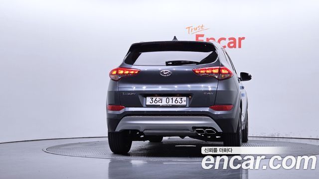 Hyundai Tucson Diesel 2.0 2WD Modern 2017 — фото 4