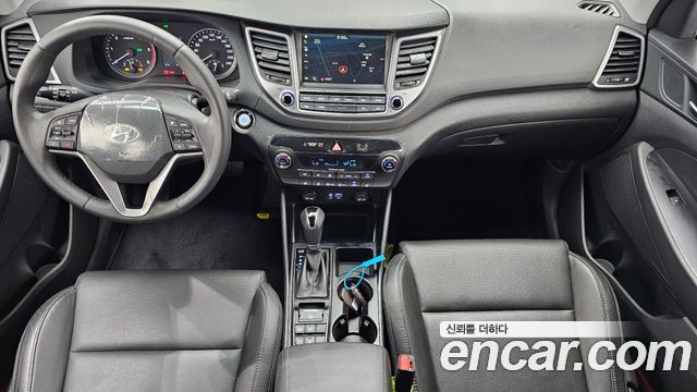 Hyundai Tucson Diesel 2.0 2WD Modern 2017 — фото 7