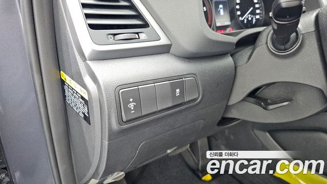 Hyundai Tucson Diesel 2.0 2WD Modern 2017 — фото 16