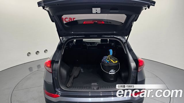 Hyundai Tucson Diesel 2.0 2WD Modern 2017 — фото 20