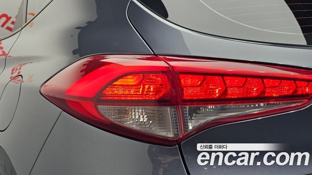 Hyundai Tucson Diesel 2.0 2WD Modern 2017 — фото 23