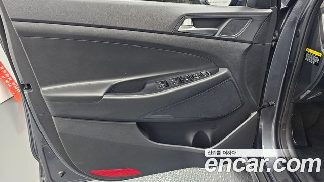 Hyundai Tucson Diesel 2.0 2WD Modern 2017 — фото 24