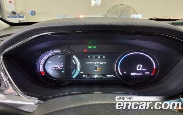 Kia Niro Plus Earth 2023 — фото 5