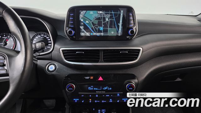 Hyundai Tucson Gasoline 1.6 turbo 2WD Premium 2019 — фото 17