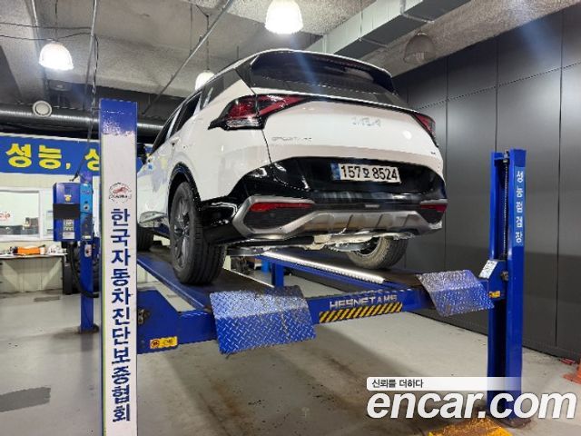 Kia Sportage (V) Diesel 2.0 4WD Signature 2022 — фото 2