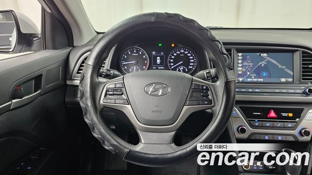 Hyundai Avante (AD) 1.6 GDI Value Plus 2018 — фото 13