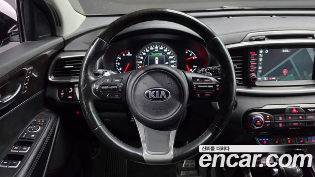 Kia Sorento Diesel 2.0 2WD Noblesse Special 2017 — фото 17
