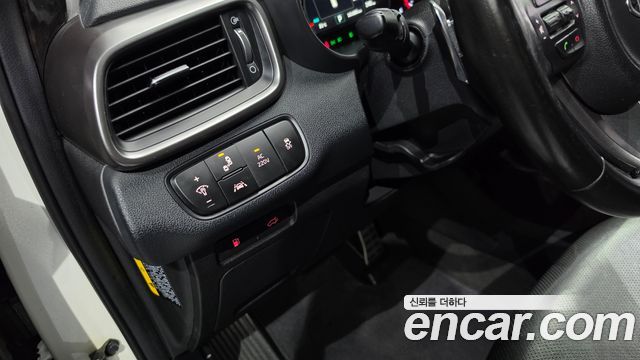 Kia Sorento Diesel 2.0 2WD Noblesse Special 2017 — фото 22
