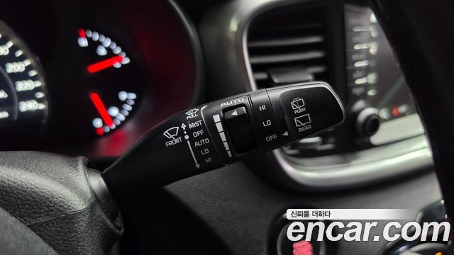 Kia Sorento Diesel 2.0 2WD Noblesse Special 2017 — фото 23
