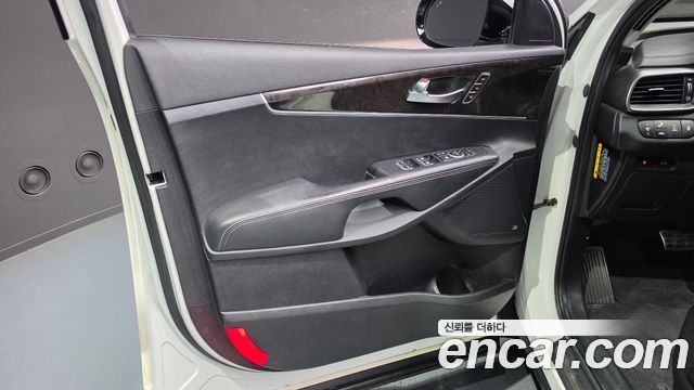 Kia Sorento Diesel 2.0 2WD Noblesse Special 2017 — фото 30