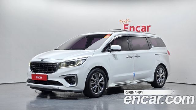 Kia Carnival 9-Seater Prstige