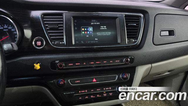 Kia Carnival 9-Seater Prstige 2019 — фото 14