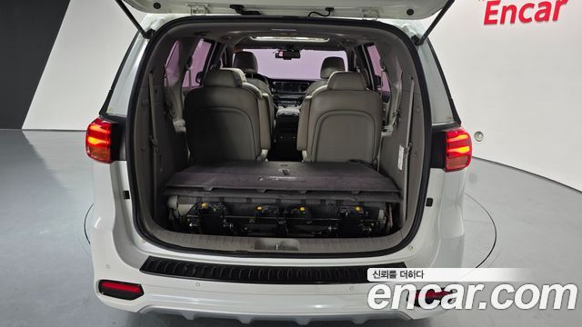 Kia Carnival 9-Seater Prstige 2019 — фото 20