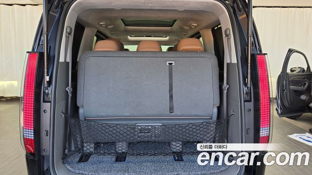 Hyundai Staria 4WD Lounge 9-Seater Inspiration 2022 — фото 20