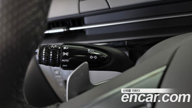 Hyundai Staria 4WD Lounge 9-Seater Inspiration 2022 — фото 32
