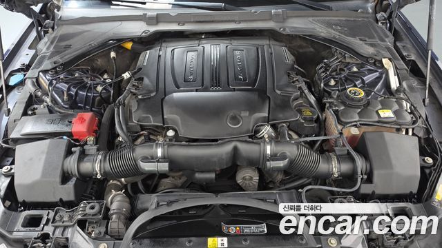 Jaguar XF (X260) 3.0 S AWD 2017 — фото 6
