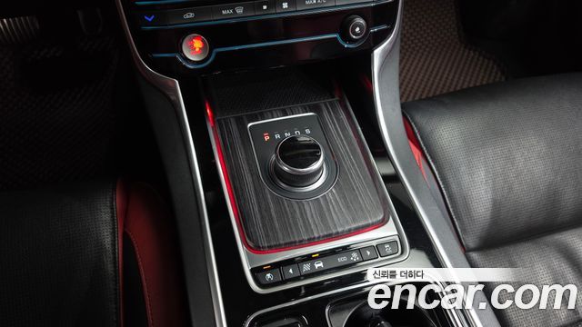 Jaguar XF (X260) 3.0 S AWD 2017 — фото 9