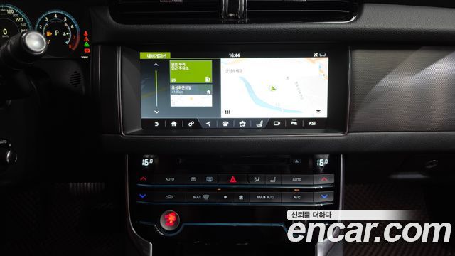Jaguar XF (X260) 3.0 S AWD 2017 — фото 14