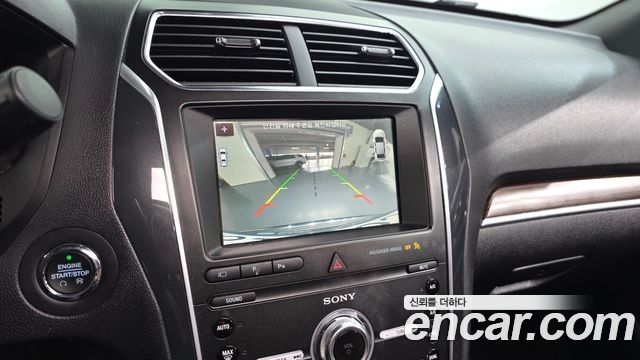Ford Explorer 2.3 Limited 4WD 5th 2019 — фото 14