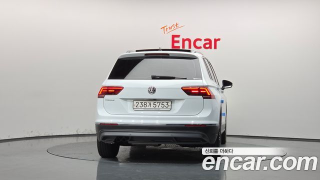 Volkswagen Tiguan (II) 2.0 TDI Prestige 2020 — фото 4