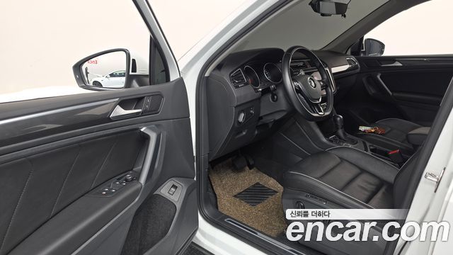 Volkswagen Tiguan (II) 2.0 TDI Prestige 2020 — фото 10