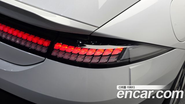 Hyundai Ioniq 6 Long Range Exclusive + 2025 — фото 23