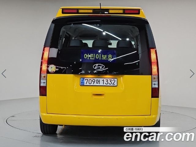 Hyundai Staria L3.5  Kinder Safety Car 11-Seater 2024 — фото 3