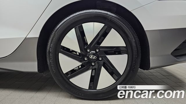 Hyundai Ioniq 6 Standard E-Value+ 2025 — фото 21