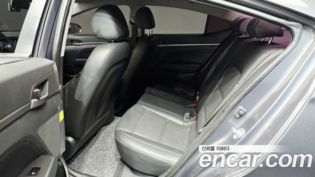 Hyundai Avante (AD) 1.6 GDI Value Plus 2018 — фото 11