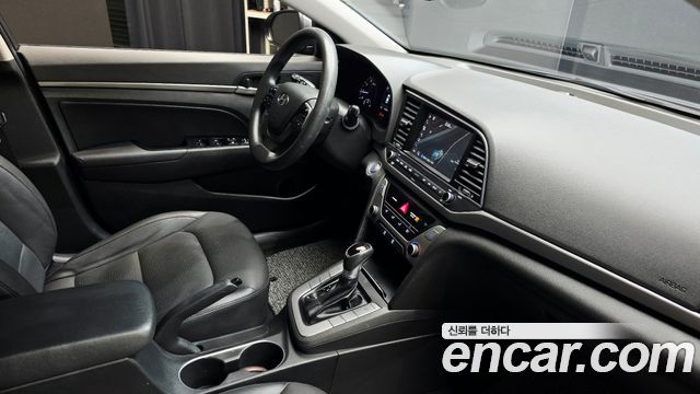 Hyundai Avante (AD) 1.6 GDI Value Plus 2018 — фото 19